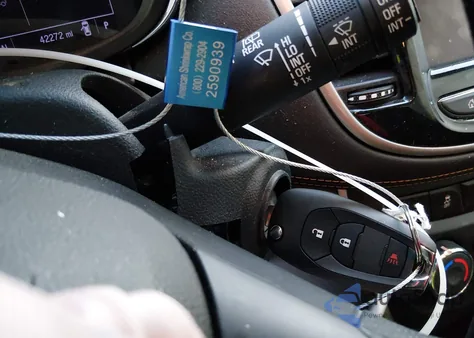 2020 Chevrolet Trax Ls z USA, uszkodzony, nr VIN KL7CJKSB4LB312185